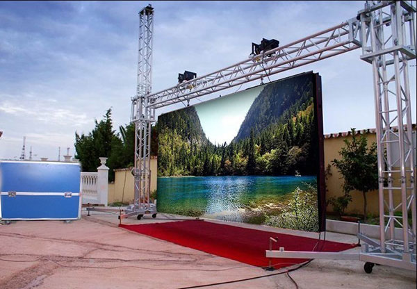 China P8 outdoor SMD led display